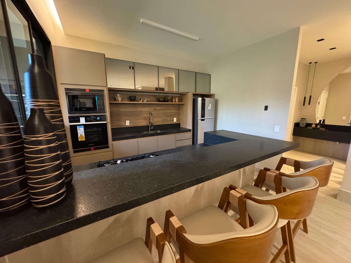 Apartamento, Serra, 2 Quartos, 2 Vagas, 1 Suíte