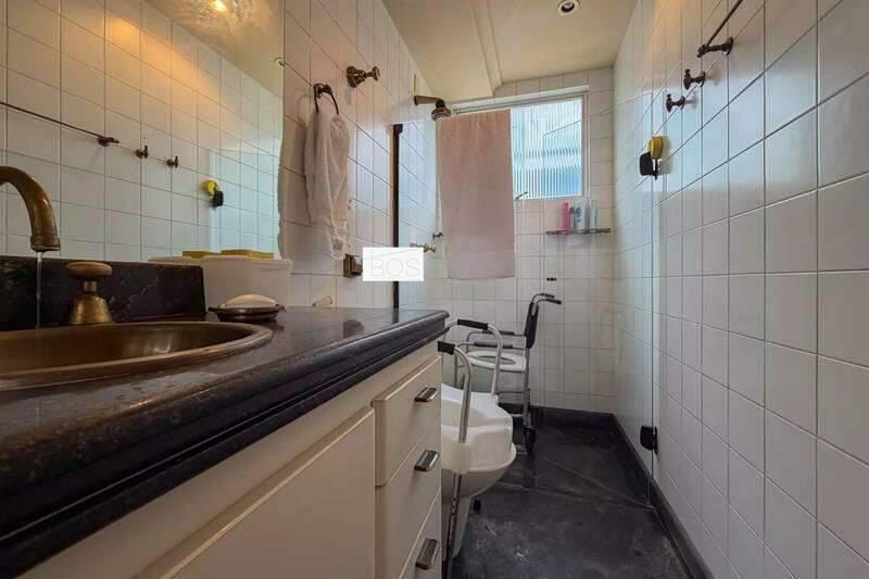 Apartamento, Santo Agostinho, 4 Quartos, 2 Vagas, 1 Suíte