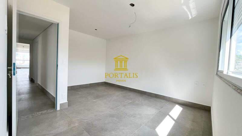 Apartamento, Castelo, 4 Quartos, 3 Vagas, 2 Suítes