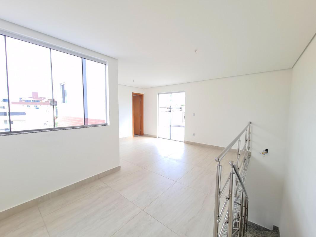 Cobertura, Arvoredo, 2 Quartos, 3 Vagas, 1 Suíte