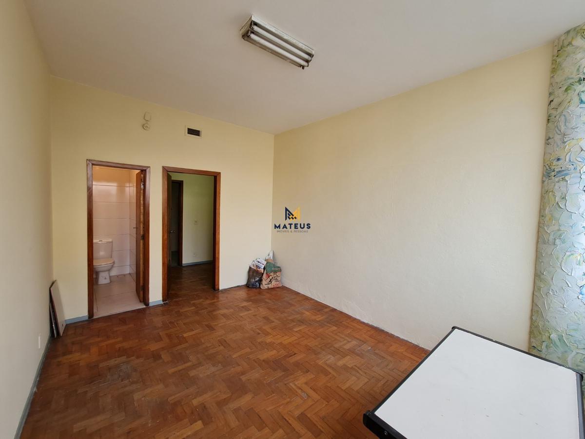 Galpão, Centro, 0 Quarto, 0 Vaga