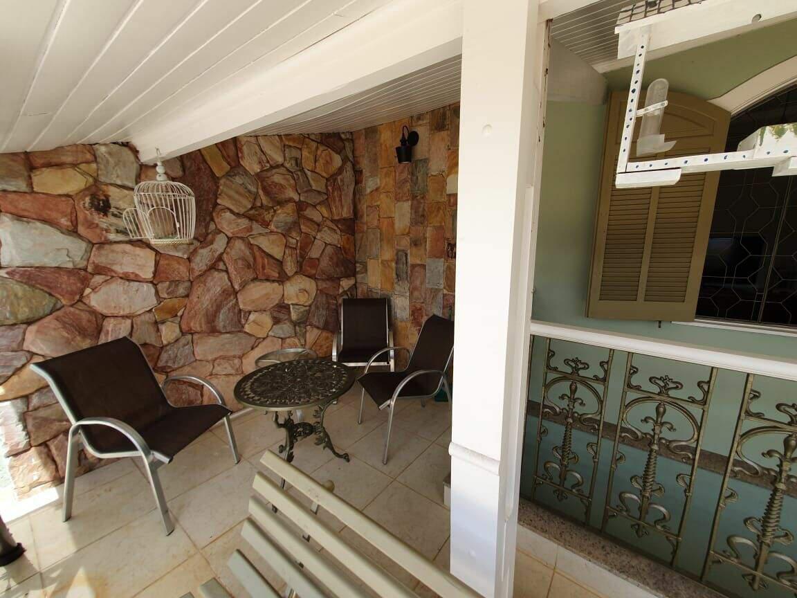 Casa, Esplanada, 4 Quartos, 5 Vagas, 2 Suítes