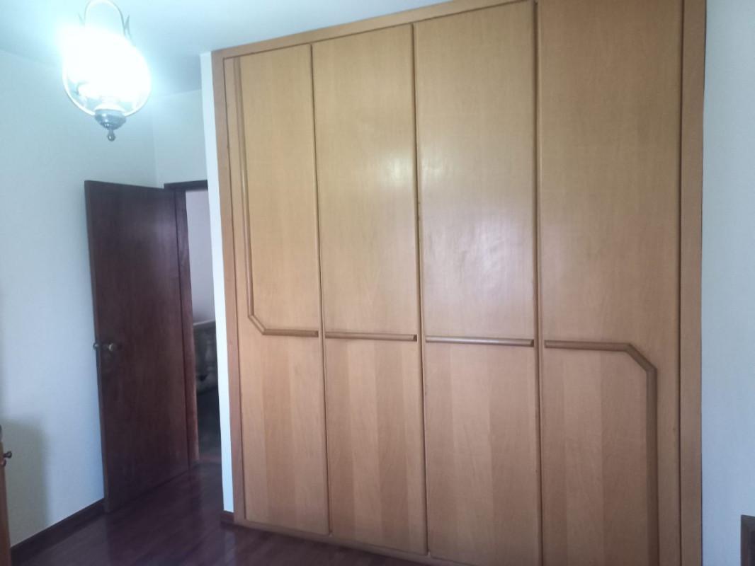 Casa, Planalto, 4 Quartos, 4 Vagas, 1 Suíte