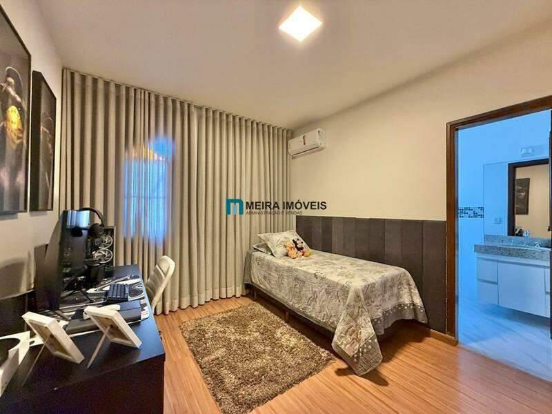 Casa, Alto Barroca, 5 Quartos, 2 Vagas, 2 Suítes