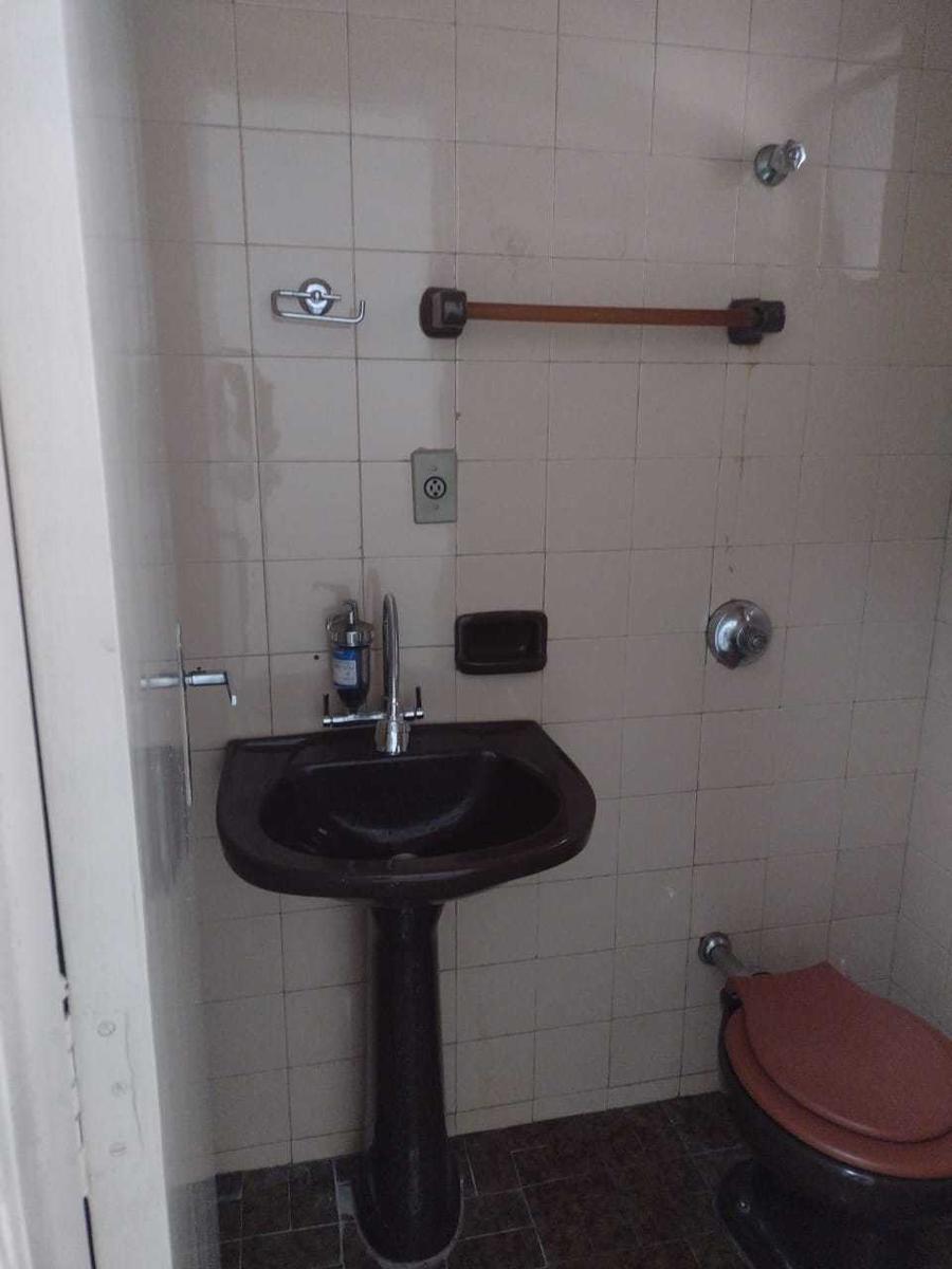 Sala, Barro Preto, 0 Quarto, 0 Vaga