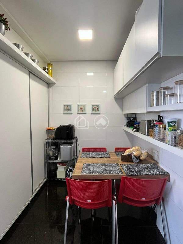 Apartamento, Buritis, 4 Quartos, 3 Vagas, 1 Suíte