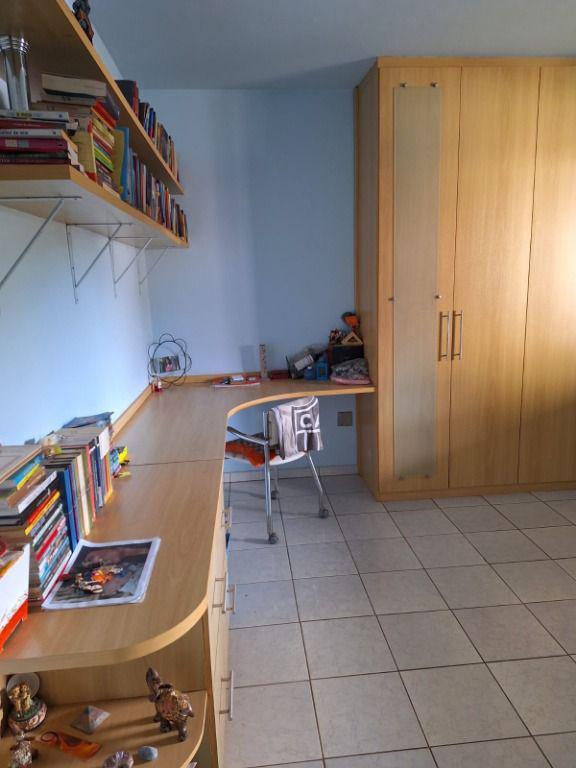 Casa, Siderúrgica, 3 Quartos, 0 Vaga
