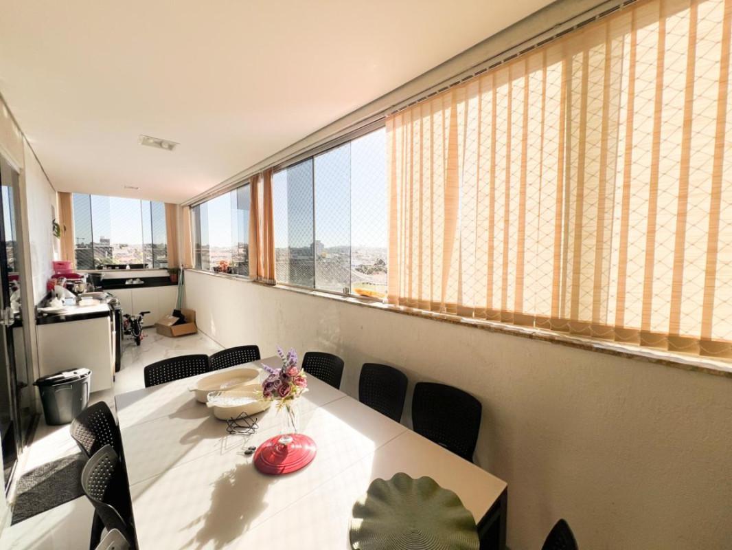 Apartamento, Parque Turistas, 3 Quartos, 2 Vagas, 1 Suíte