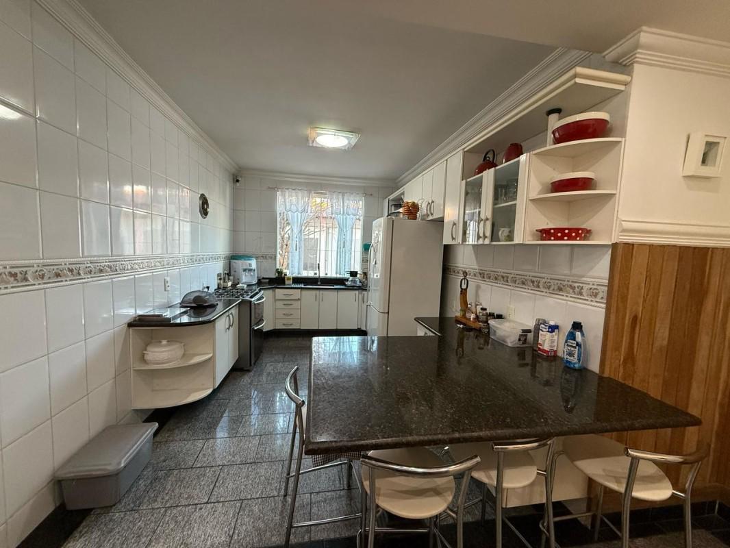 Casa, Itapoã, 4 Quartos, 4 Vagas, 4 Suítes