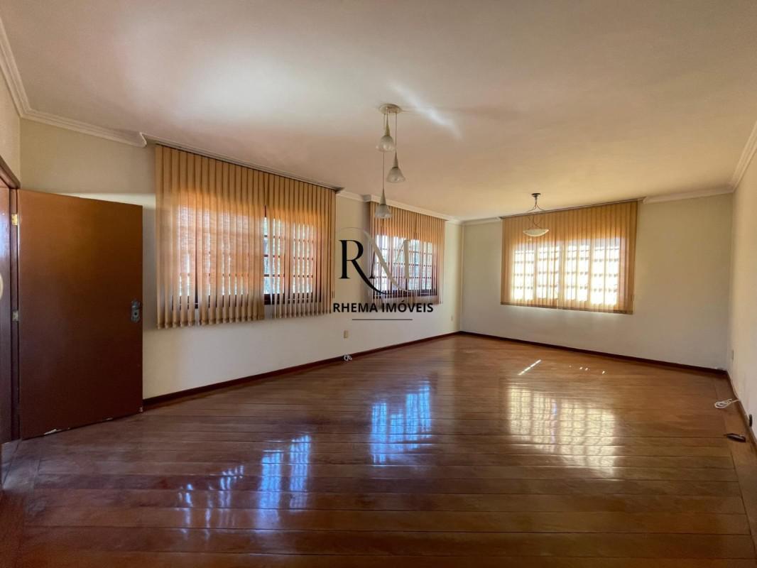 Casa, Santa Mônica, 3 Quartos, 3 Vagas, 1 Suíte