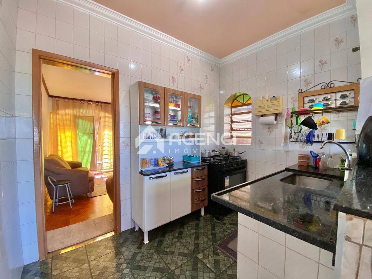 Casa, Santa Maria, 6 Quartos, 0 Vaga, 0 Suíte