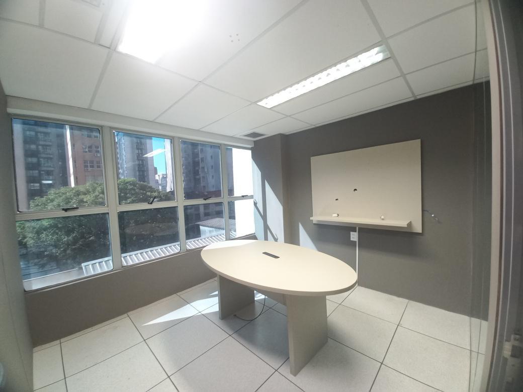 Sala, Savassi, 0 Quarto, 2 Vagas