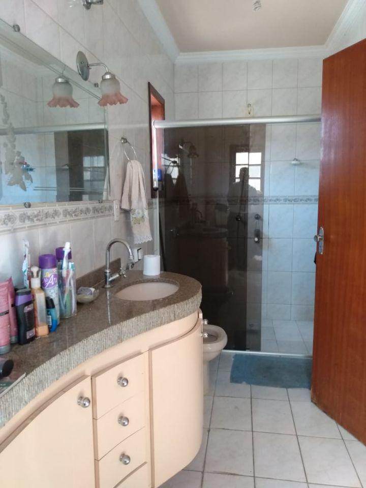 Casa, Álvaro Camargos, 3 Quartos, 4 Vagas, 1 Suíte