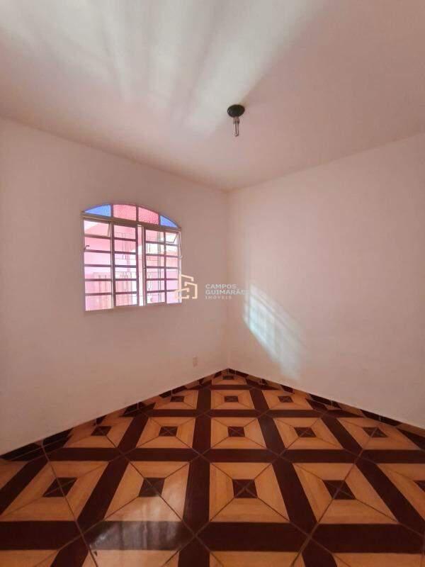 Casa, Eldorado, 6 Quartos, 2 Vagas