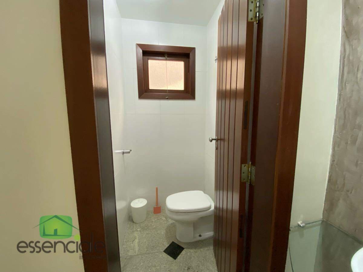 Casa, Conjunto Água Branca, 3 Quartos, 4 Vagas, 1 Suíte