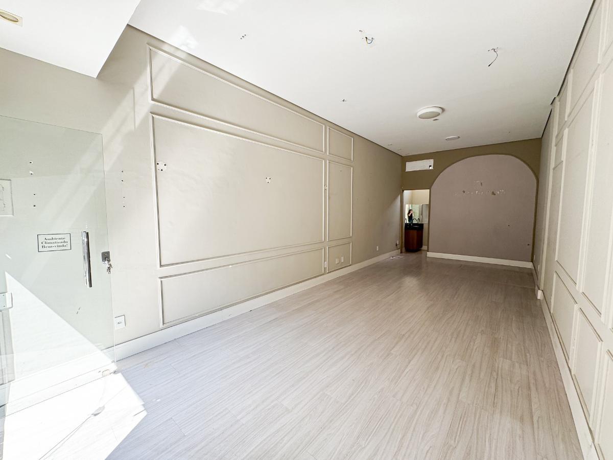 Andar, Castelo, 0 Quarto, 0 Vaga