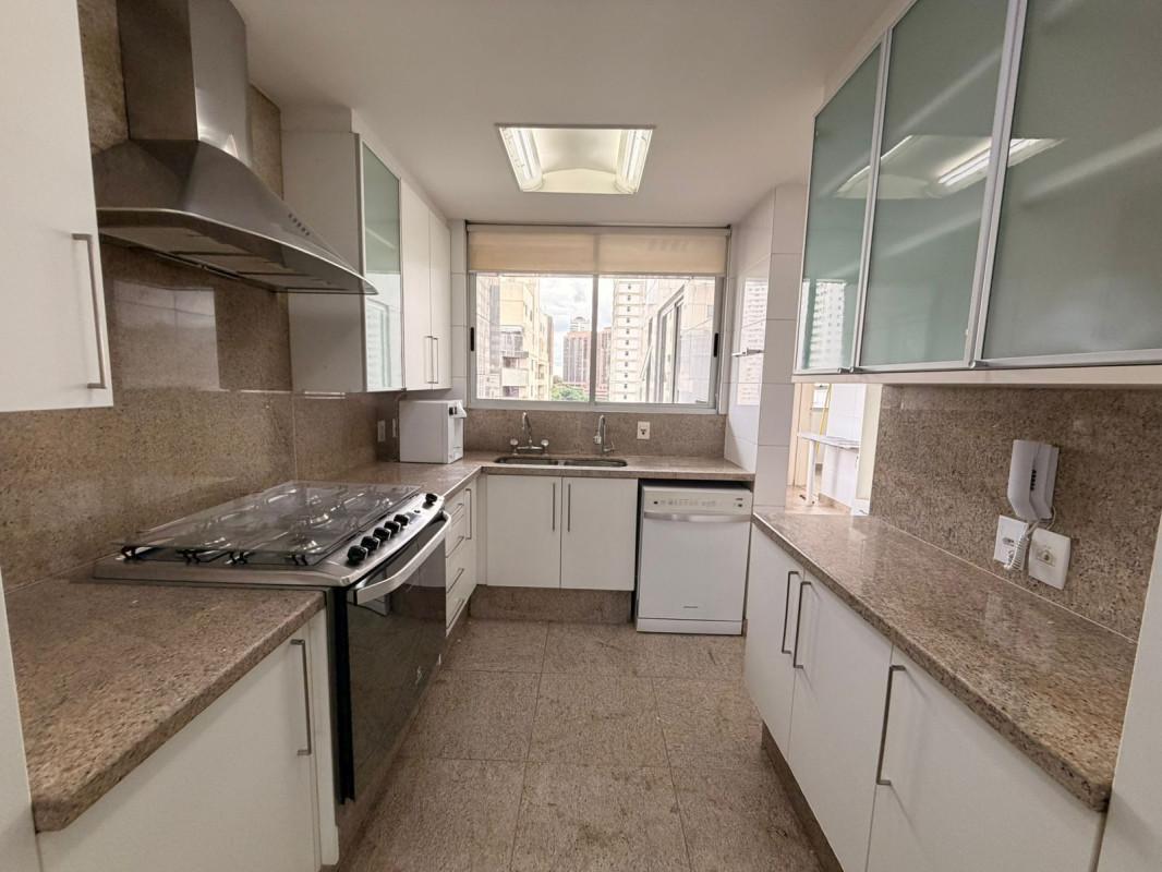 Apartamento, Lourdes, 4 Quartos, 3 Vagas, 4 Suítes