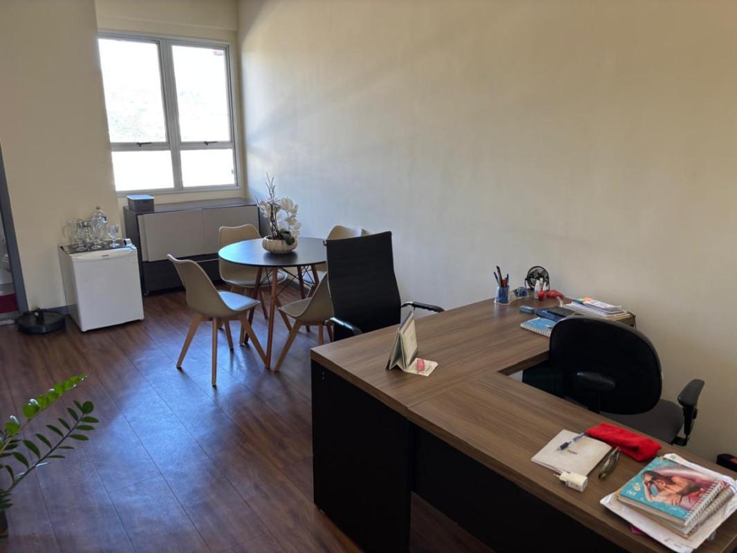 Sala, Estoril, 0 Quarto, 1 Vaga