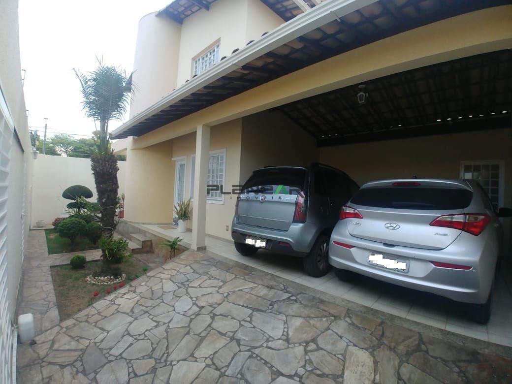 Casa, Jardim Riacho das Pedras, 3 Quartos, 2 Vagas, 1 Suíte