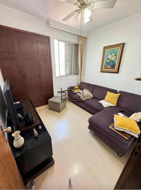 Apartamento, Sagrada Família, 3 Quartos, 2 Vagas, 1 Suíte