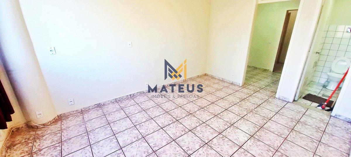 Galpão, Centro, 0 Quarto, 0 Vaga