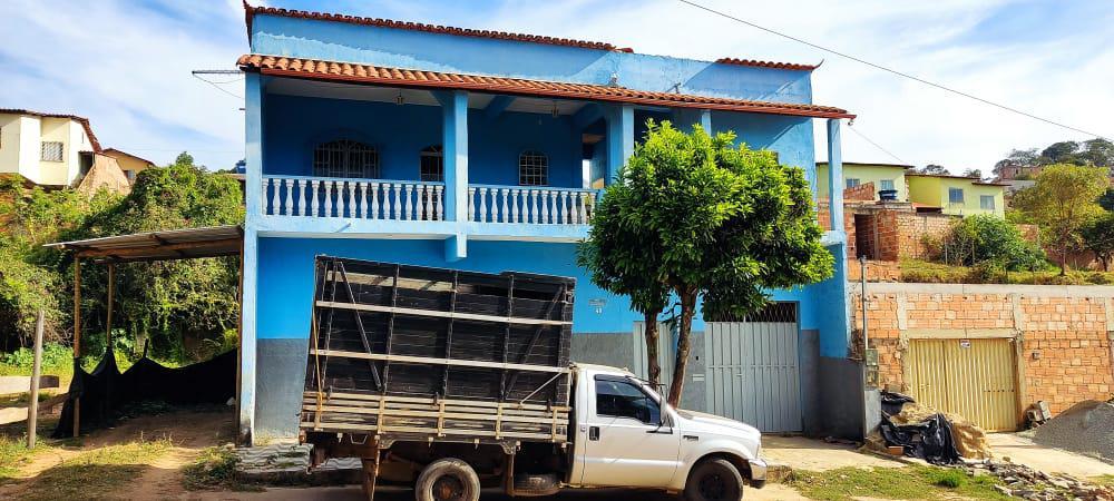 Casa, Novo Retiro, 3 Quartos, 3 Vagas, 0 Suíte