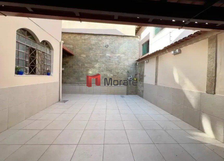Casa, Itapoã, 4 Quartos, 2 Vagas, 1 Suíte
