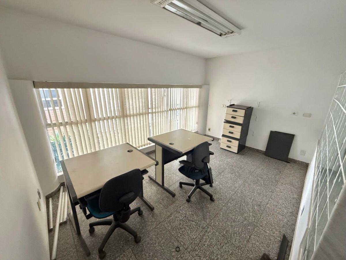 Andar, São José, 0 Quarto, 0 Vaga