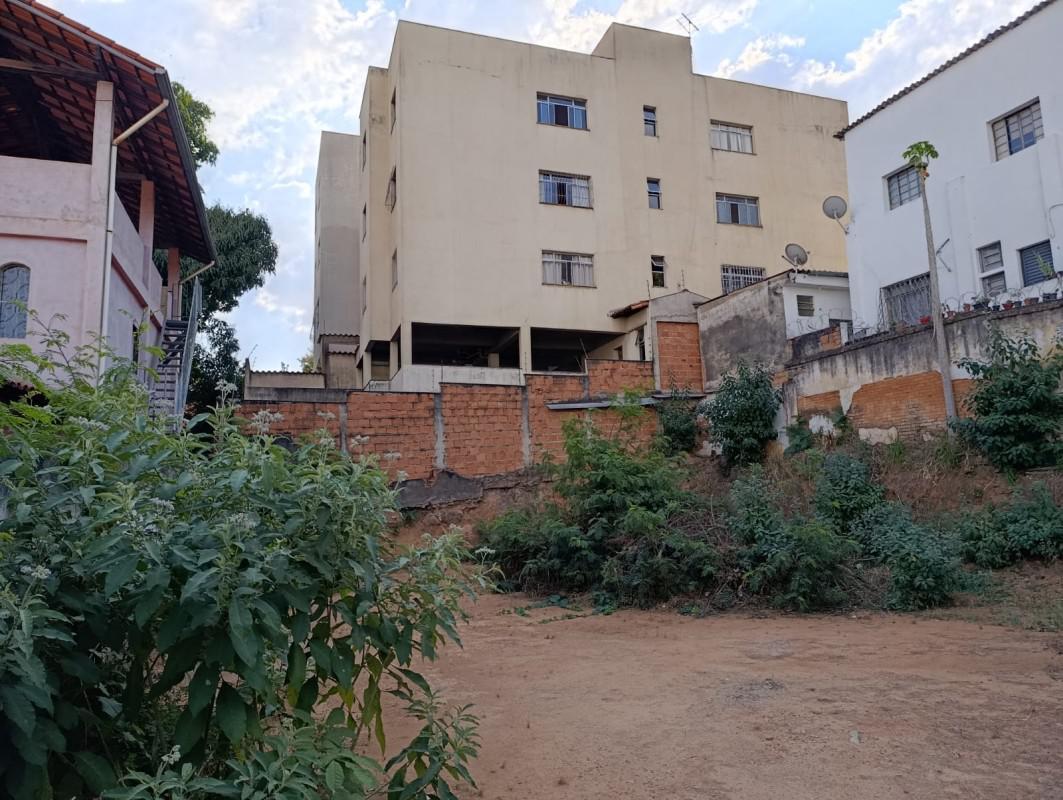 Lote, Caiçaras, 0 Quarto, 0 Vaga