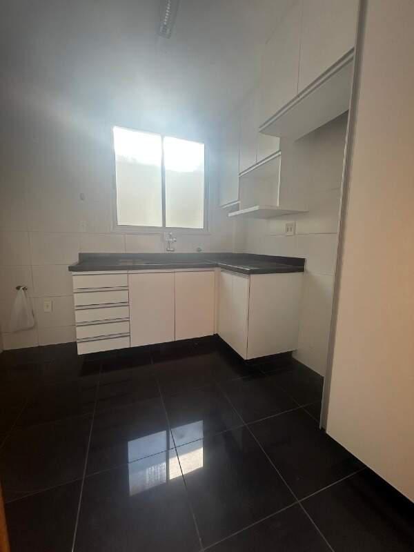 Apartamento, Nova Suíssa, 3 Quartos, 2 Vagas, 1 Suíte