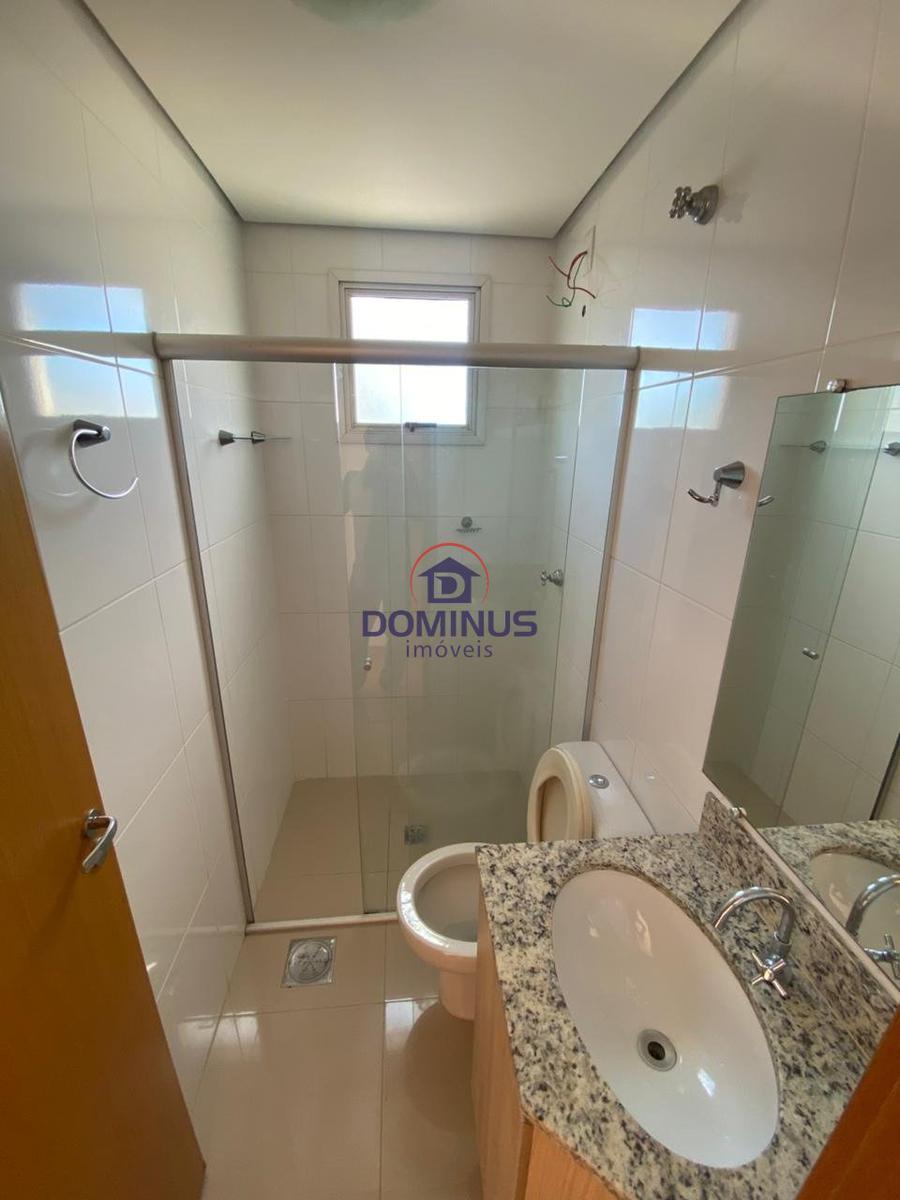 Apartamento, Sagrada Família, 2 Quartos, 2 Vagas, 1 Suíte