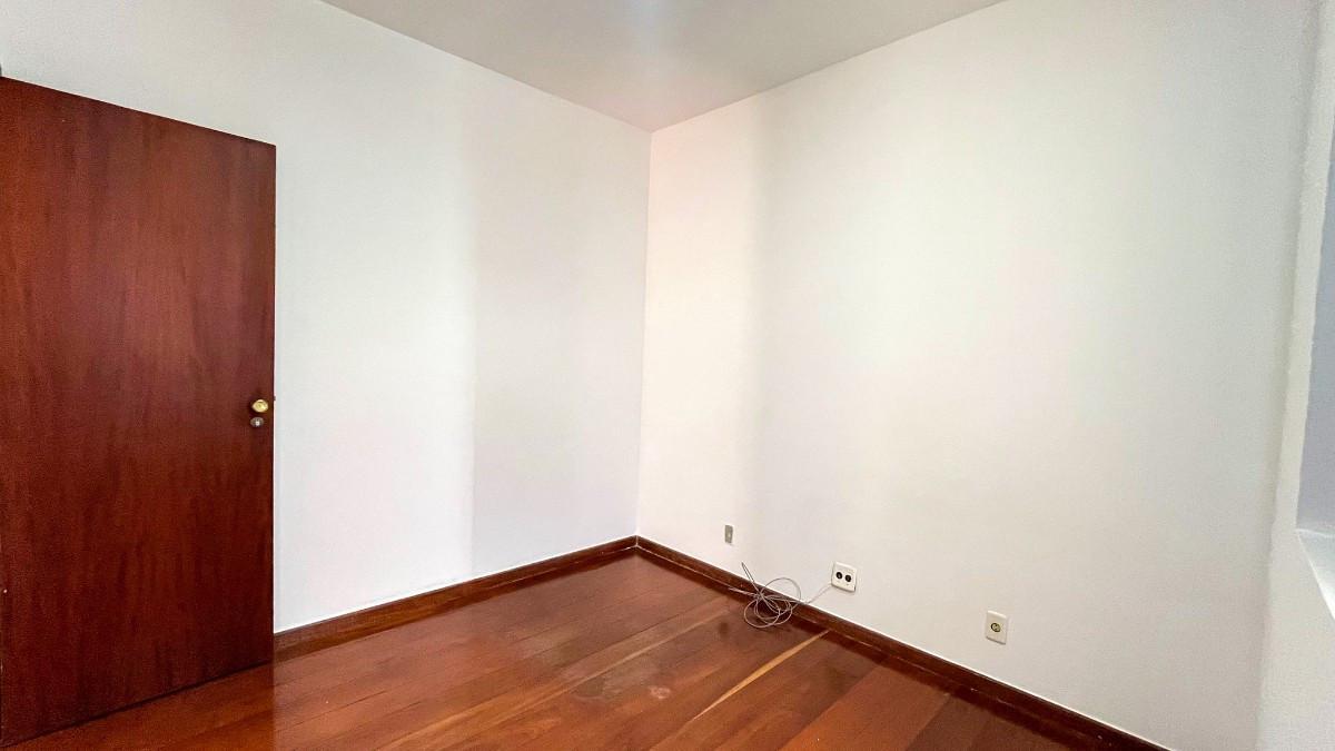 Apartamento, Coração de Jesus, 4 Quartos, 2 Vagas, 1 Suíte