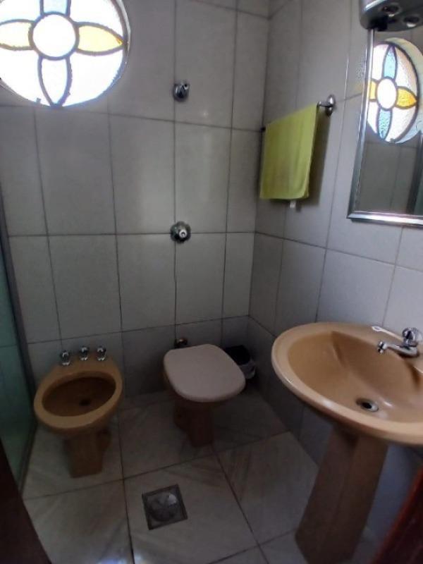 Casa, Milionários, 2 Quartos, 1 Vaga, 1 Suíte