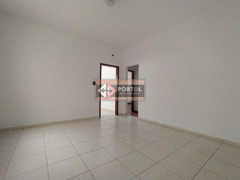 Casa, Parque São Pedro (venda Nova), 3 Quartos, 8 Vagas