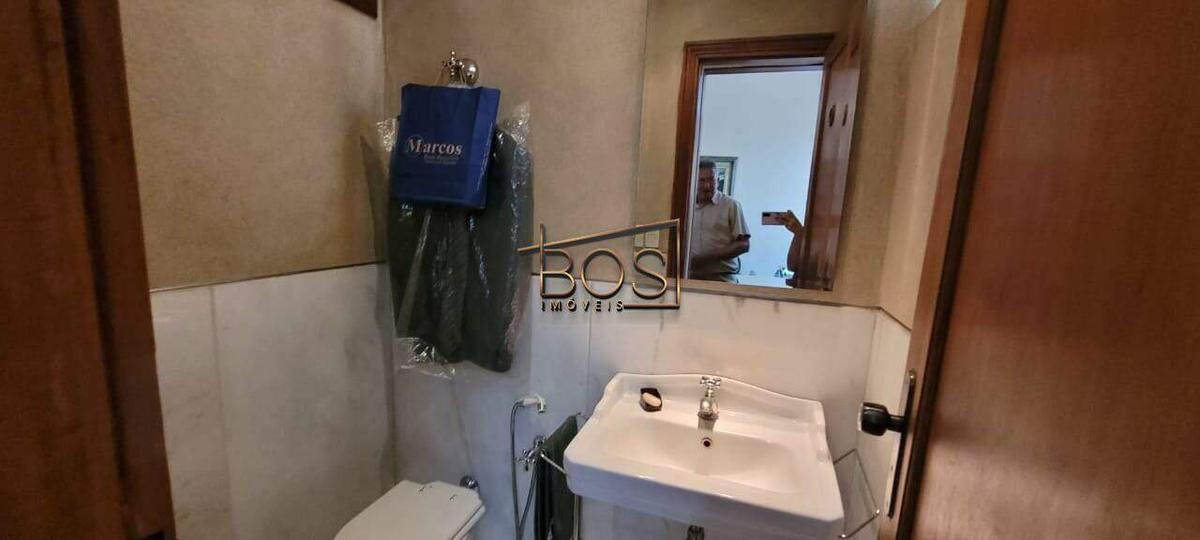 Casa, Centro, 10 Quartos, 15 Vagas, 6 Suítes