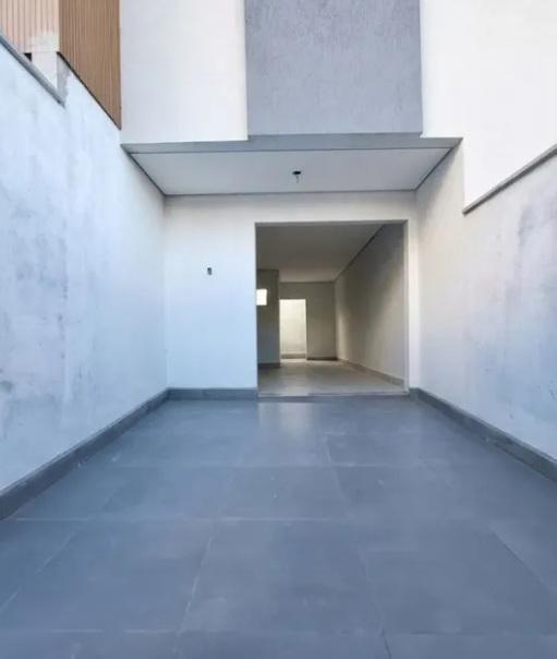 Casa, Planalto, 2 Quartos, 1 Vaga, 2 Suítes
