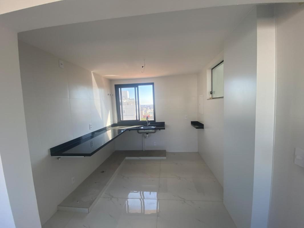 Cobertura, Santa Rosa, 3 Quartos, 2 Vagas, 1 Suíte