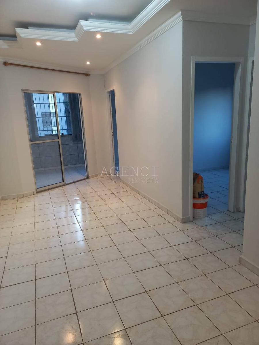 Apartamento, Camargos, 2 Quartos, 0 Vaga, 0 Suíte