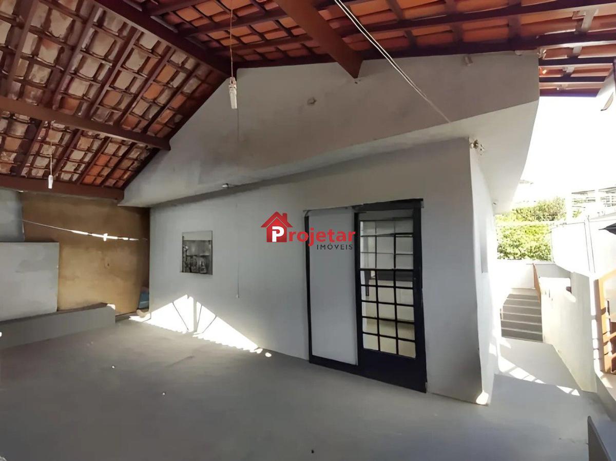 Casa, Sagrada Família, 3 Quartos, 4 Vagas