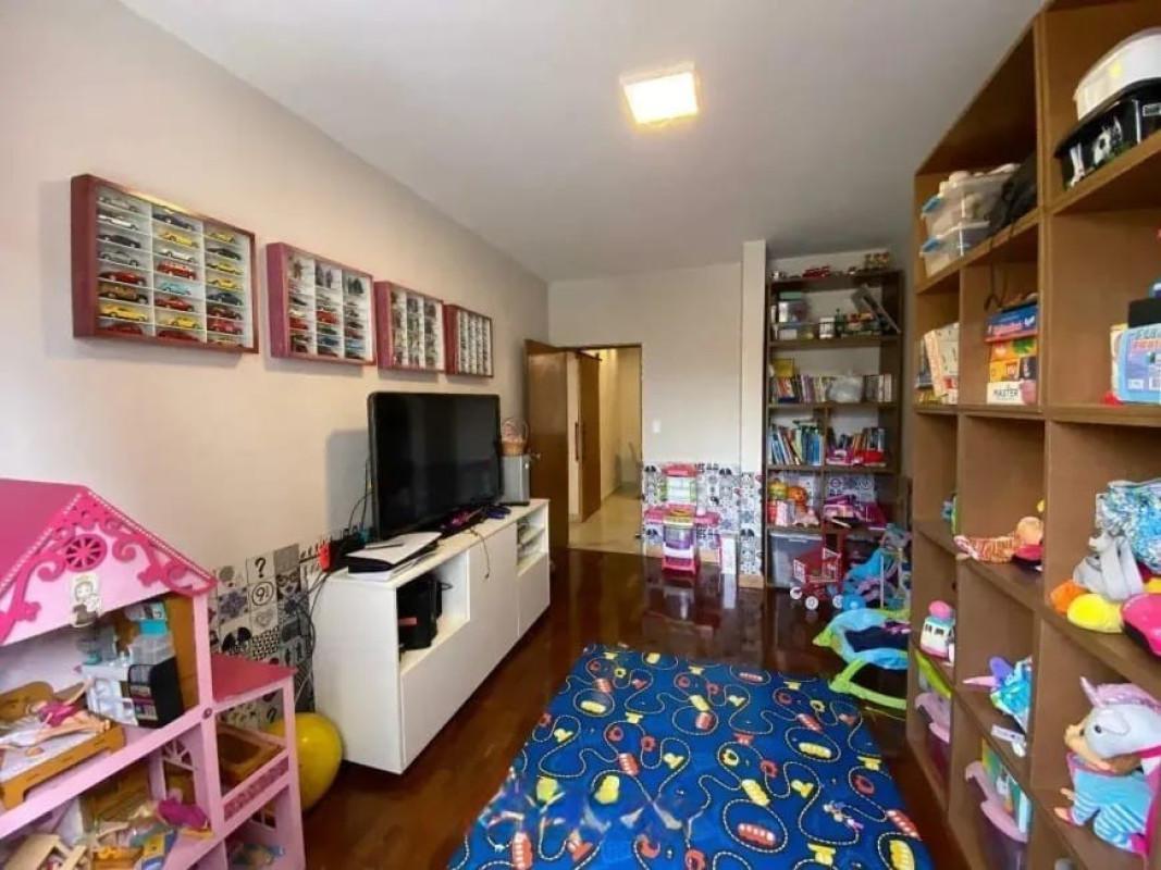 Apartamento, Santo Agostinho, 4 Quartos, 2 Vagas, 1 Suíte
