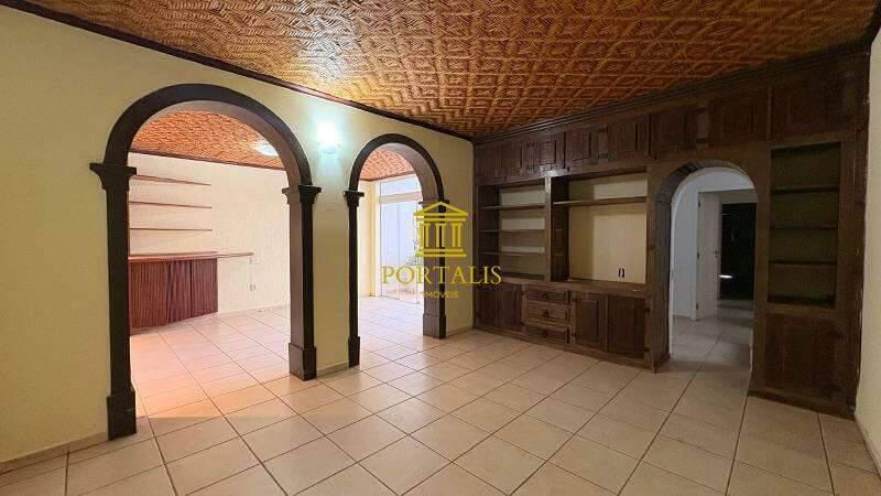 Casa, Vila Paris, 4 Quartos, 4 Vagas, 2 Suítes