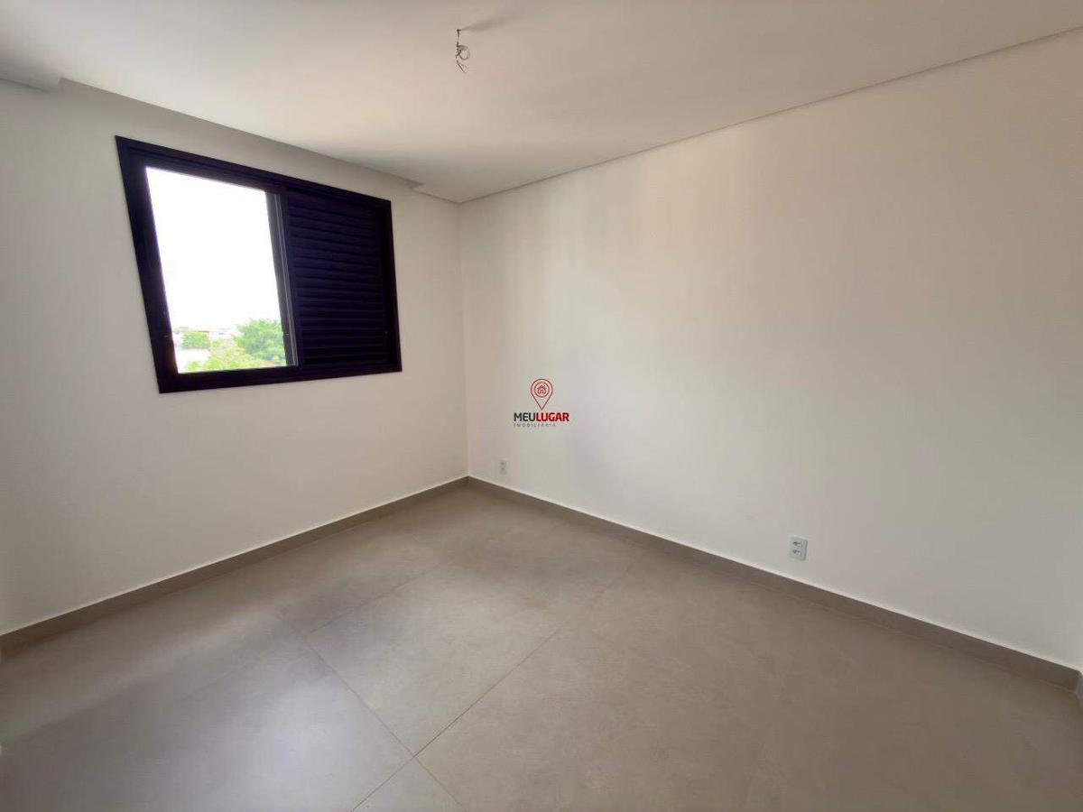 Cobertura, Jardim Industrial, 3 Quartos, 2 Vagas, 1 Suíte