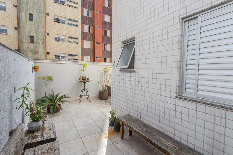 Apartamento, Serra, 2 Quartos, 2 Vagas, 1 Suíte