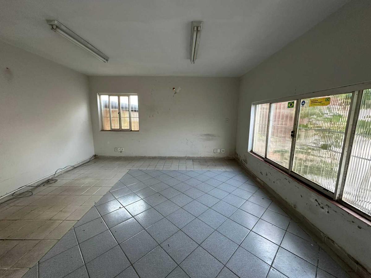 Galpão, Centro, 0 Quarto, 0 Vaga