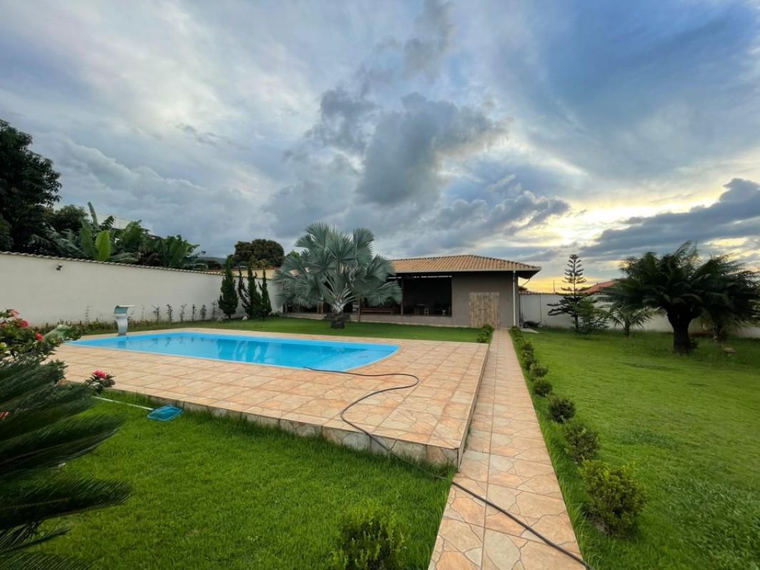 Fazenda, Bom Jardim, 4 Quartos, 10 Vagas, 1 Suíte
