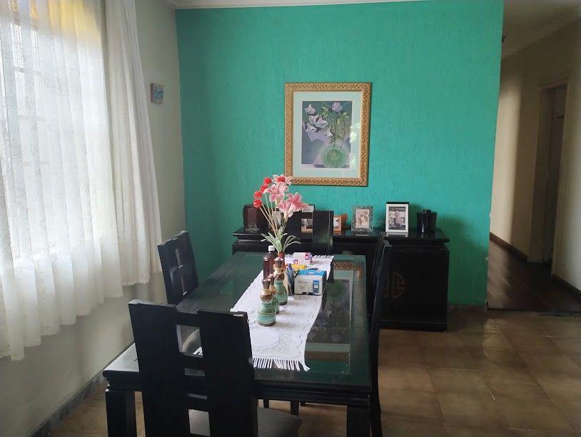 Casa, Nossa Senhora da Saúde, 4 Quartos, 2 Vagas, 1 Suíte