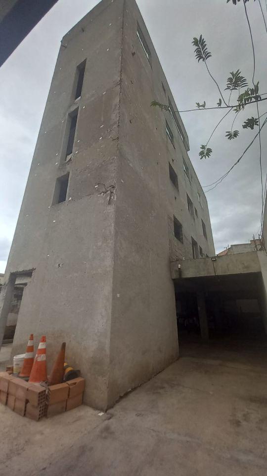 Prédio, Suzana, 3 Quartos, 2 Vagas, 1 Suíte