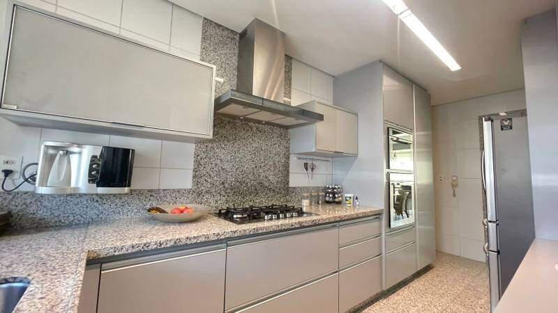 Apartamento, Lourdes, 4 Quartos, 3 Vagas, 2 Suítes