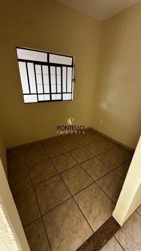 Casa, Verde Vale, 2 Quartos, 3 Vagas