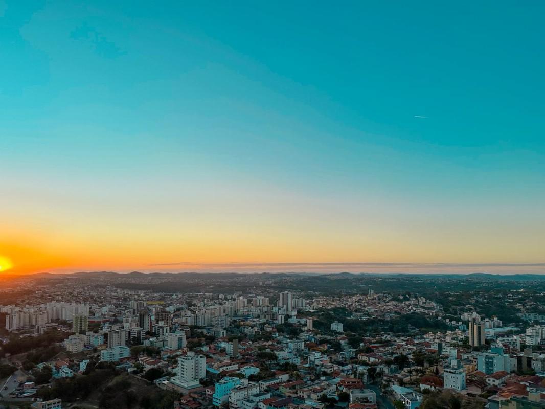 Cobertura, Ouro Preto, 2 Quartos, 3 Vagas, 2 Suítes